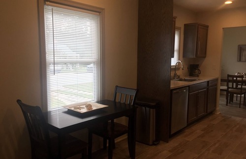 Jacksonville House | Newly remodeled 3 bdrm, walk to park, restaurants