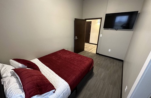 Mattoon Hotel | Newly Remodeled! B2 - Two Room Suite, King & Queen