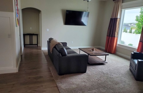 Idaho Falls House | Newly remodeled beautiful home - great basement and outdoor living