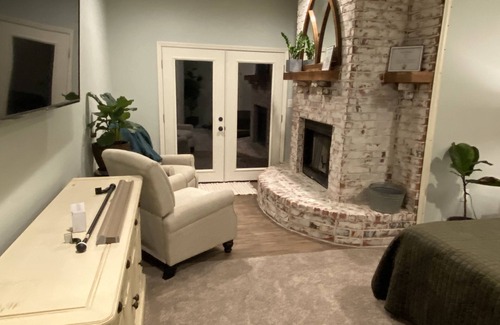 Canyon House | Newly remodeled cabin with view of Palo Duro Canyon