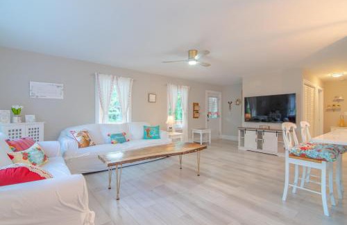 Sparta House | Newly remodeled luxury cottage with mountain views