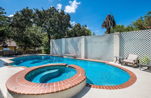 Sonoma Ranch House | NEWLY REMODELED! One Story with POOL and Hot Tub