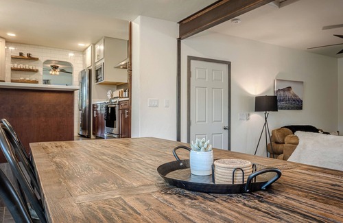 Palisade Other | *Newly Remodeled* Perfect for Groups