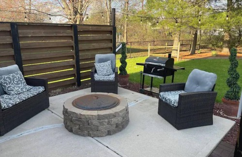 Acton House | Newly renovated 1400 Square Foot 3 Bedroom Home.