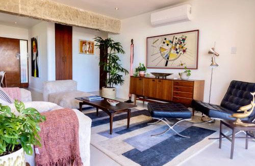 Sea Point Apartment | Newly renovated 2 bedroom, central, secure, ACs and views!