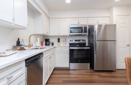 Oxford Condo | Newly renovated 2 bedroom Condo in Oxford near the Square and Ole Miss campus