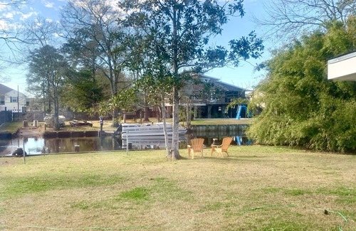 Slidell House | Newly Renovated 3bd-2ba on the Water!