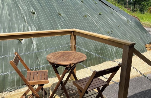 La Fontenelle Apartment | Newly renovated country apartment on the banks of the couesnon river