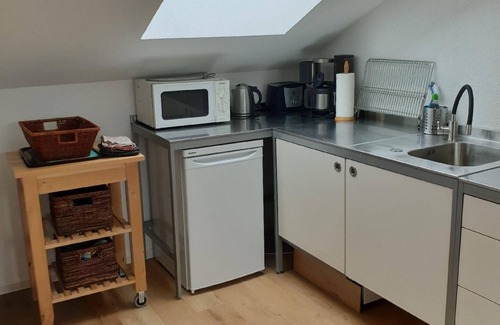 Mullenbach Apartment | Newly renovated flat, balcony, view of the Eifel