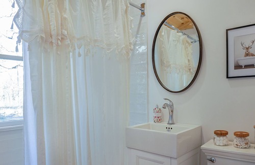 Egremont House | Newly Renovated Historic Berkshire Colonial