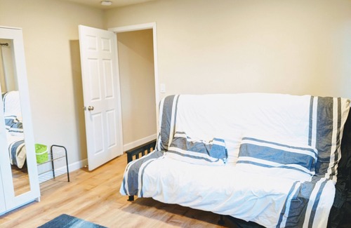 Santa Clara House | Newly renovated house in the heart of silicon valley