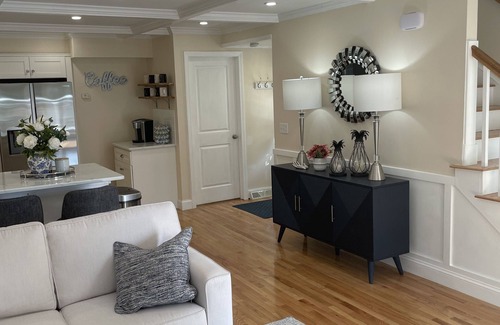 North Chelmsford Apartment | Newly renovated, spacious, clean, 3-bedroom home.