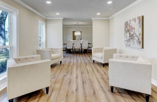 Memorial House | ★Newly Renovated★Family Retreat★CentralLocation