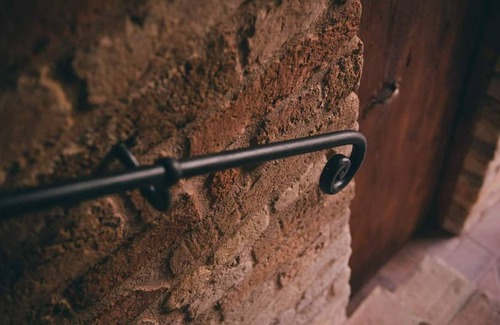 Corridonia House | Newly restored country house with private pool and fabulous mountain views