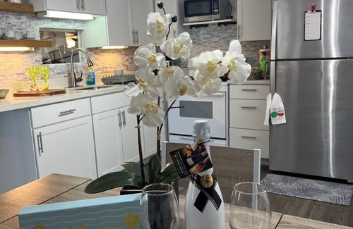 Sexton Cove Estates House | Newly Updated Cottage in the Heart of Key Largo