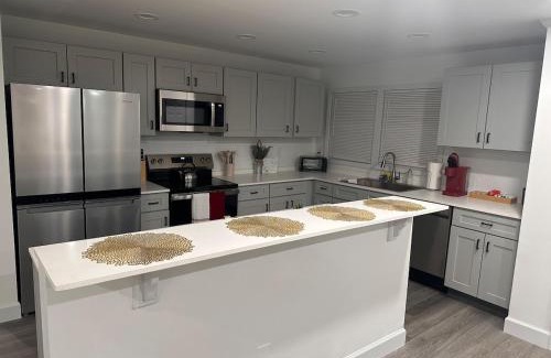 Newnan House | Newnan Oasis