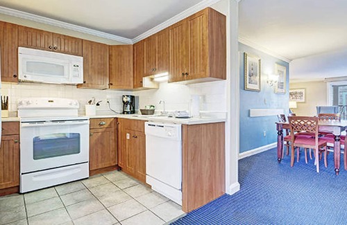 Yachting Village Resort | Newport, RI/2 bdrm/sleeps 6