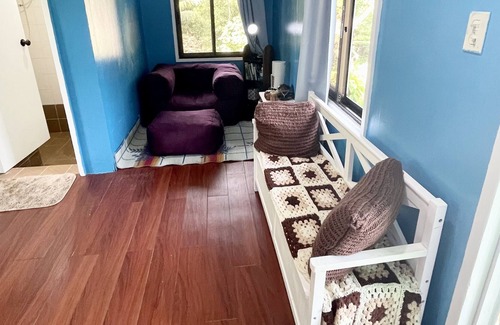 Koror House | Ngermid Oasis - Cozy 2 BD & 1 BA Cottage