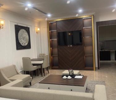 Thuy Nguyen Hotel | Nguyễn Đức DC Hotel & Spa