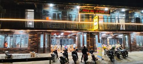 Mu Cang Chai Bed & Breakfast | Nhà Bên Suối