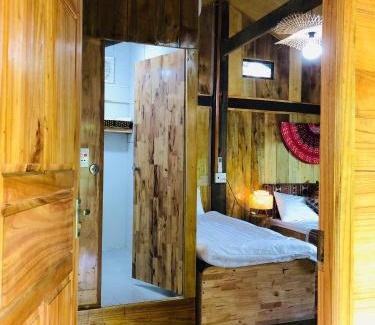 Vi Xuyen Cabin | Nhà của Mỵ