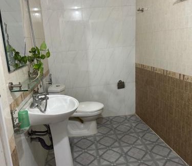 Mang Yang Hotel | Nhà nghỉ 19 Đền Trần