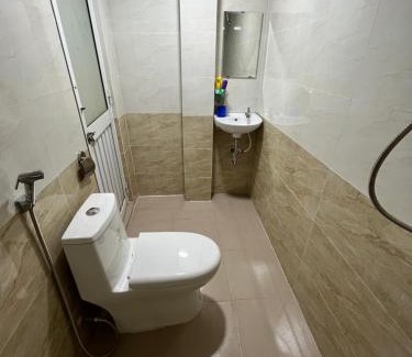 Ninh Kieu Hotel | Nhà Nghỉ Thiên Phú 2