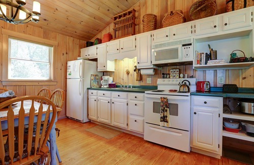 Rangeley Plantation House | Niboban Cabin 4 - Cute and cozy new cabin at Niboban!