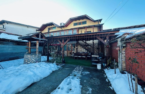 Shiligarnika House | Nice 4-bedroom house with WiFi in charming Bansko