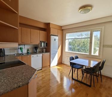 Hameenkyla Apartment | Nice and cloce to the airport 75m2 app