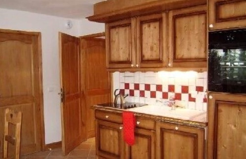 Cohennoz Apartment | Nice Apartment 6 people with SWIMMING POOL. Large balcony. Car garage