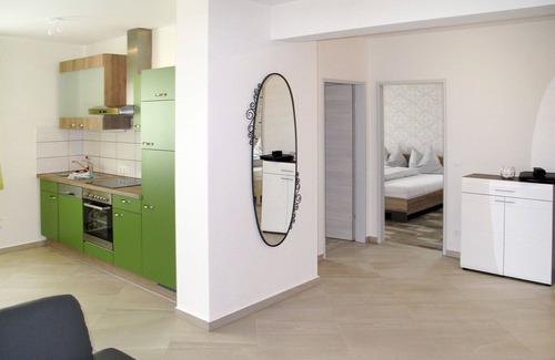 Donnerskirchen Apartment | Nice apartment for 6 guests with A/C, WIFI, TV, terrace and pets allowed