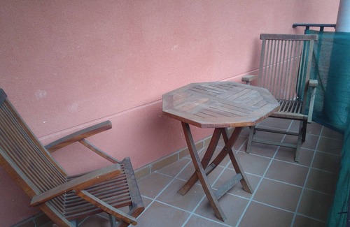 Arenas de Cabrales Condo | Nice apartment at the foot of the Picos de Europa, surrounded by nature trails.