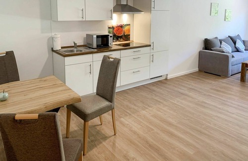 Holtriem Apartment | Nice apartment for 2 guests with WIFI, TV, terrace and pets allowed