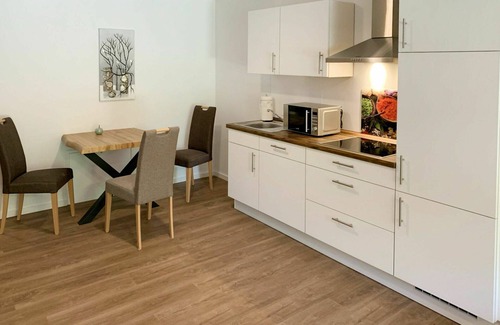 Holtriem Apartment | Nice apartment for 2 guests with WIFI, TV, terrace and pets allowed