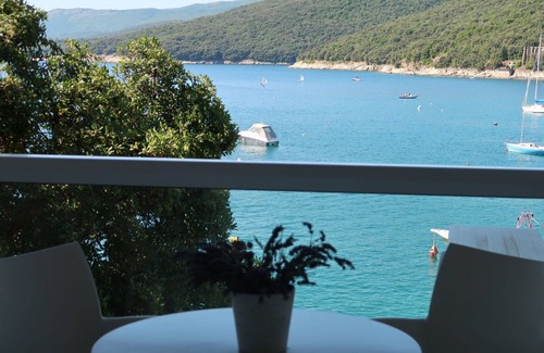 Rabac Apartment | Nice apartment for 2 people with A/C, WIFI, TV and terrace
