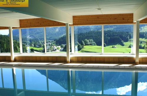 Tauplitz Apartment | Nice apartment for 3 guests with WIFI, pool, TV, balcony, pets allowed and parking
