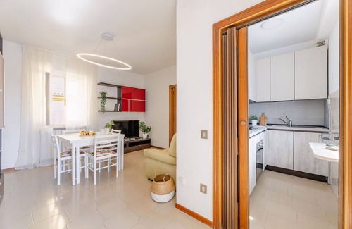Loreto Apartment | Nice apartment for 4 guests with A/C, WIFI, TV, terrace and panoramic view, close to Porto Recan.