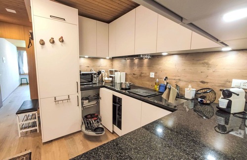 Davos-Dorf Apartment | Nice apartment for 4 people with WIFI, TV and balcony