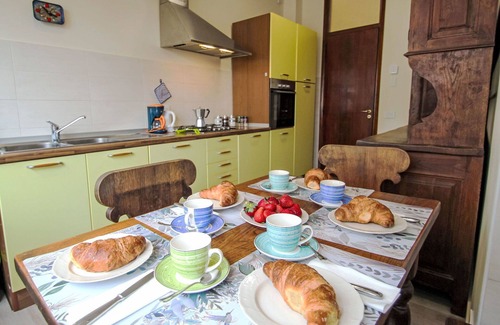 Pallanza Apartment | Nice apartment for 5 people with WIFI, TV and balcony