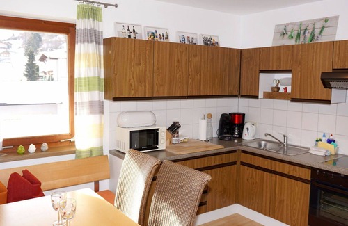 Wenns Apartment | Nice apartment for 5 people with WIFI, TV and balcony