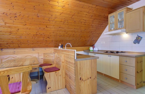 Bohinjska Bistrica Apartment | Nice apartment for 5 people with WIFI, TV, balcony, pets allowed and panoramic view