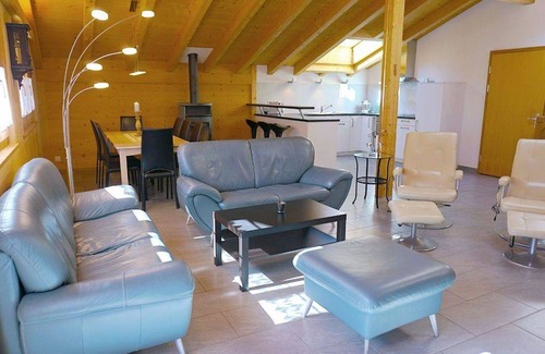 Gsteig Apartment | Nice apartment for 6 people with WIFI, balcony and pets allowed