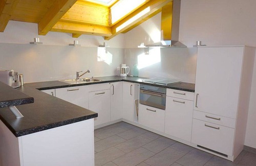 Gsteig Apartment | Nice apartment for 6 people with WIFI, balcony and pets allowed