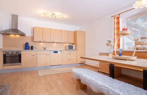 Hainzenberg Apartment | Nice apartment for 4 guests with WIFI and TV