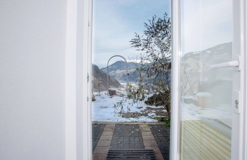 Hainzenberg Apartment | Nice apartment for 4 guests with WIFI and TV