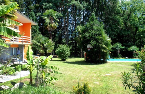 Negrentino Apartment | Nice apartment for 4 people with WIFI, pool, TV, patio, pets allowed and panoramic view