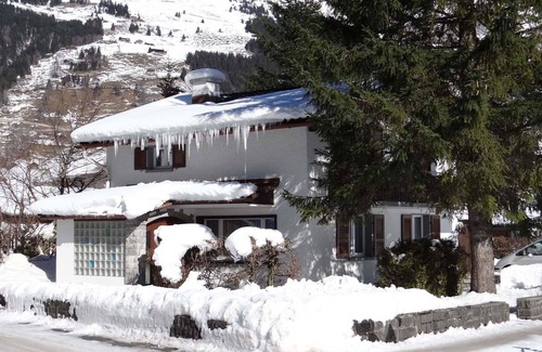 Engelberg Apartment | Nice apartment for 6 guests with WIFI, TV and balcony