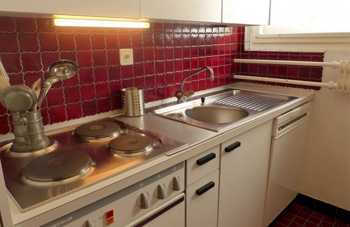 St. Moritz Apartment | Nice apartment for 4 people with WIFI, TV and balcony