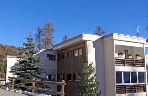 St. Moritz Apartment | Nice apartment for 4 people with WIFI, TV and balcony